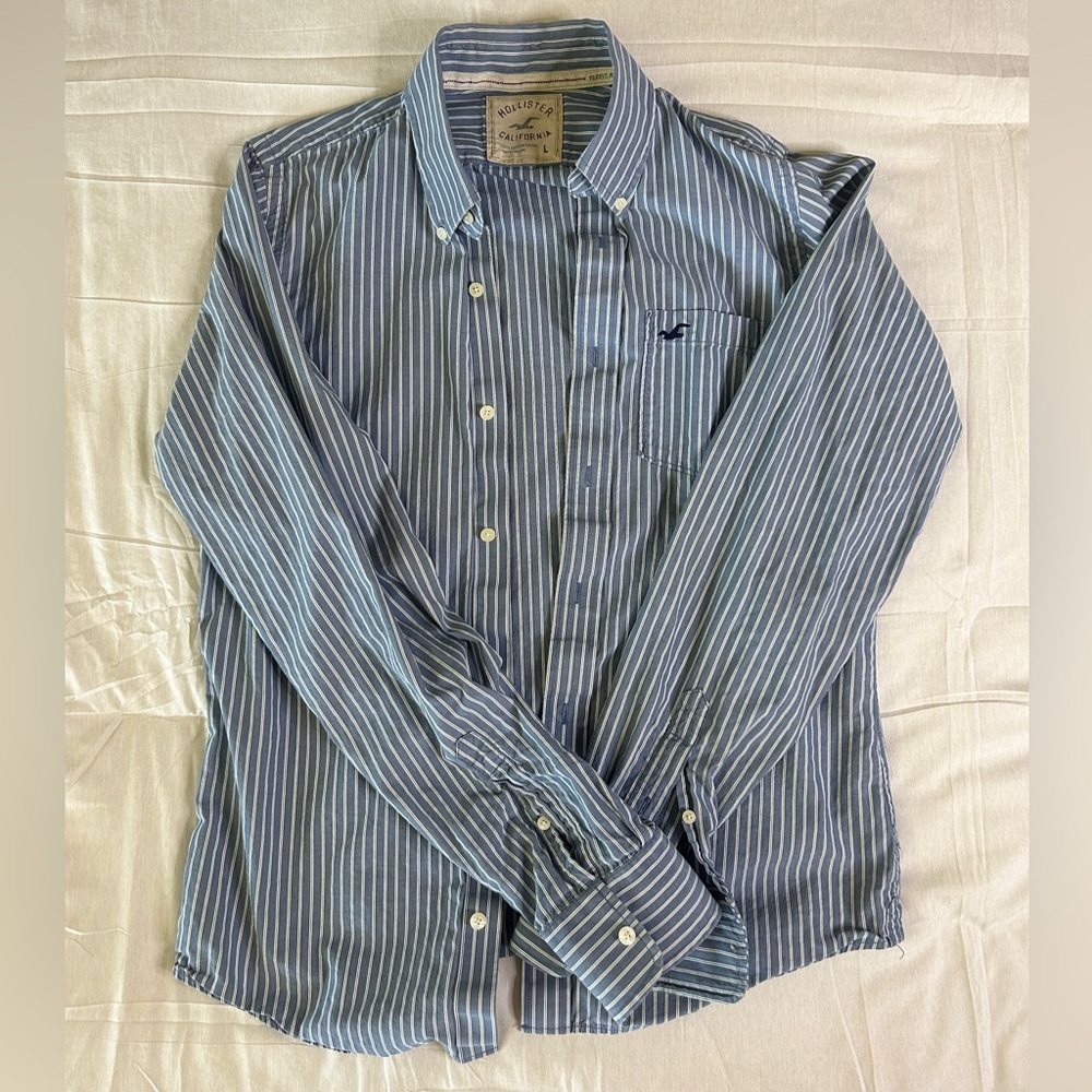 Men’s L Hollister casual button up striped